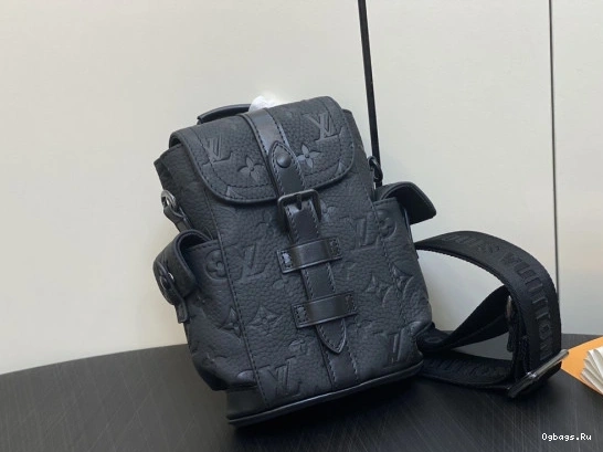 VUITTON Nano LOUIS Christopher 0106